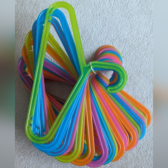 24 Ikea hangers - small - Picture 1 of 3